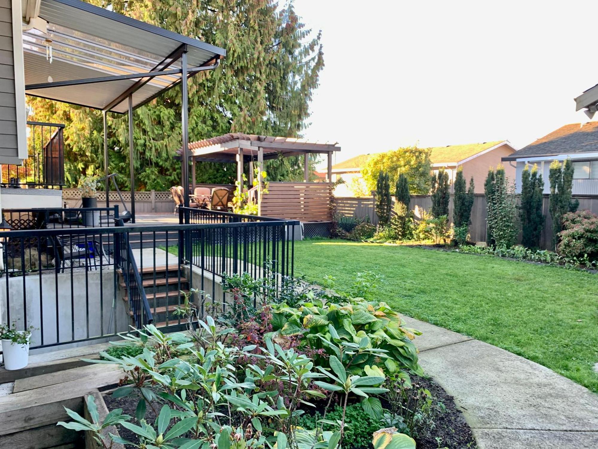 Spacious Burnaby Guest Home Exterior foto